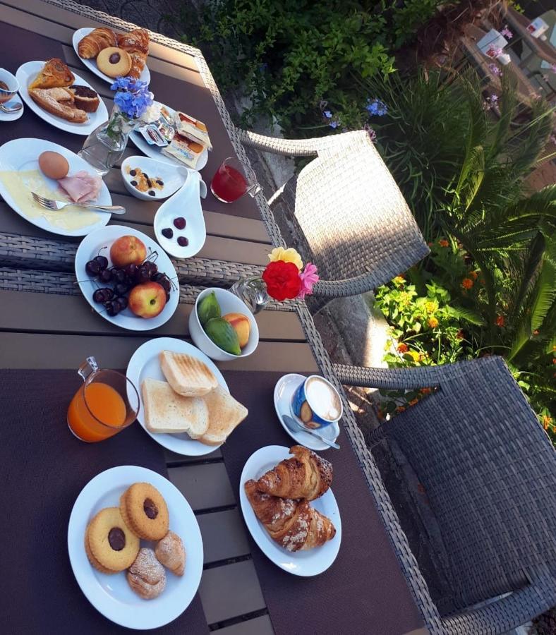 Hotel Ares Pontinia Dış mekan fotoğraf