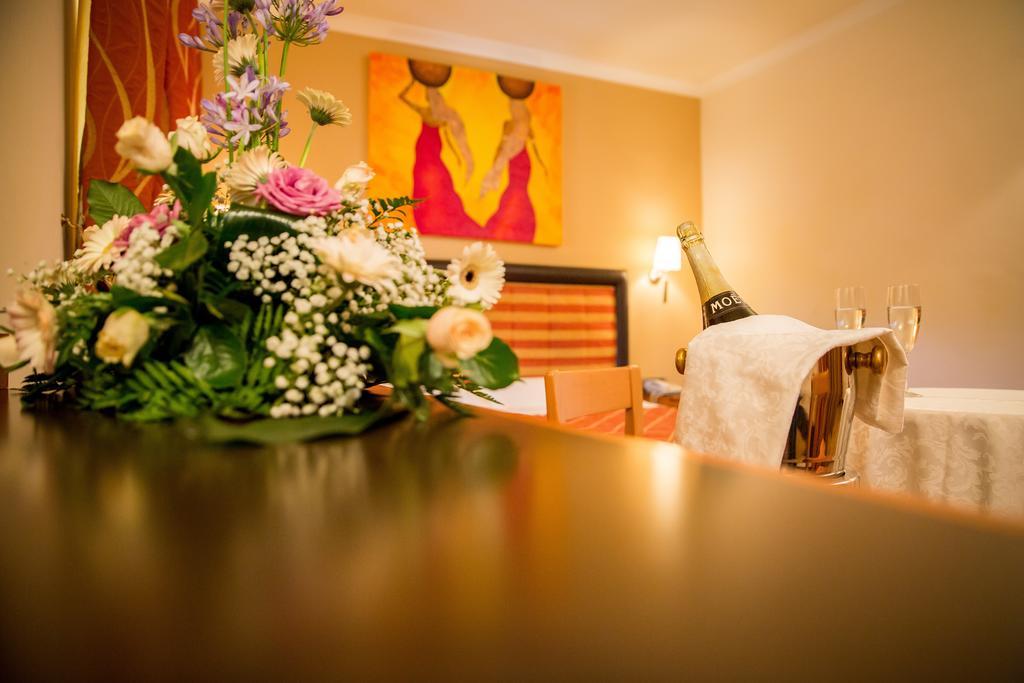 Hotel Ares Pontinia Dış mekan fotoğraf
